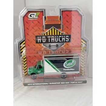 Greenlight 1:64 International Durastar Box Van 2013 Turtle Wax